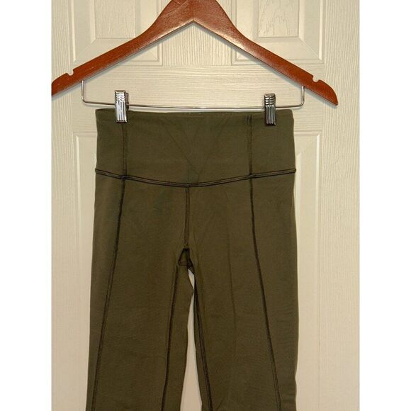 Lululemon Gather And Crow Crop Green Size 2 - Picture 7 of 16